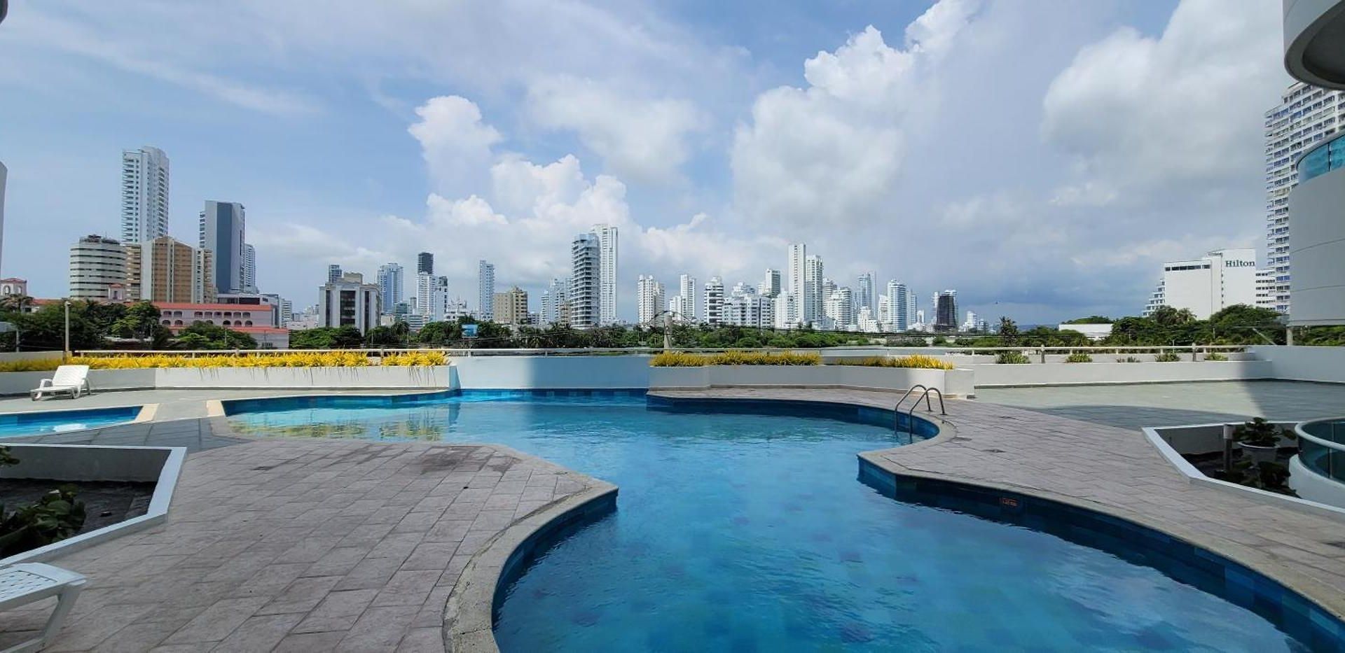Apartahotel Live - Torres Del