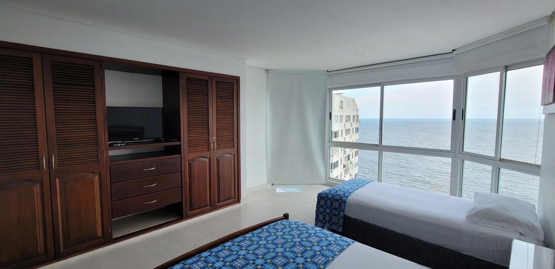 Apartahotel Live - Torres Del Cartagena