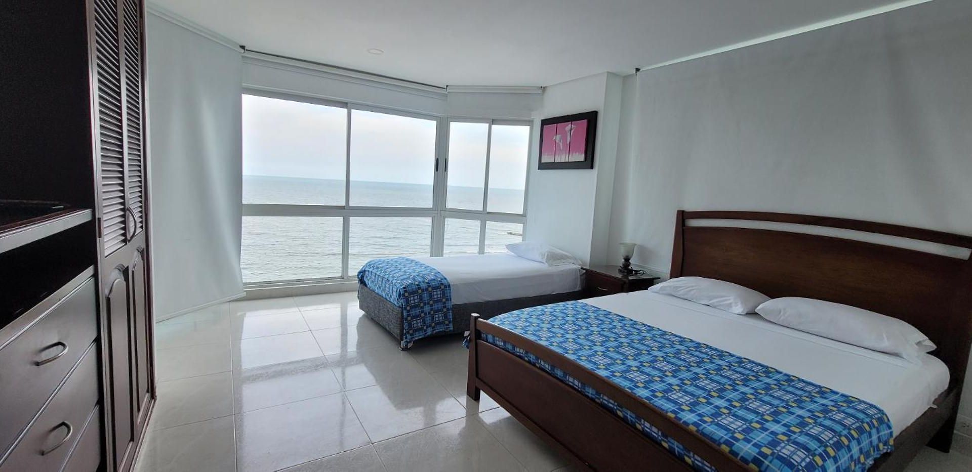 Apartahotel Live - Torres Del