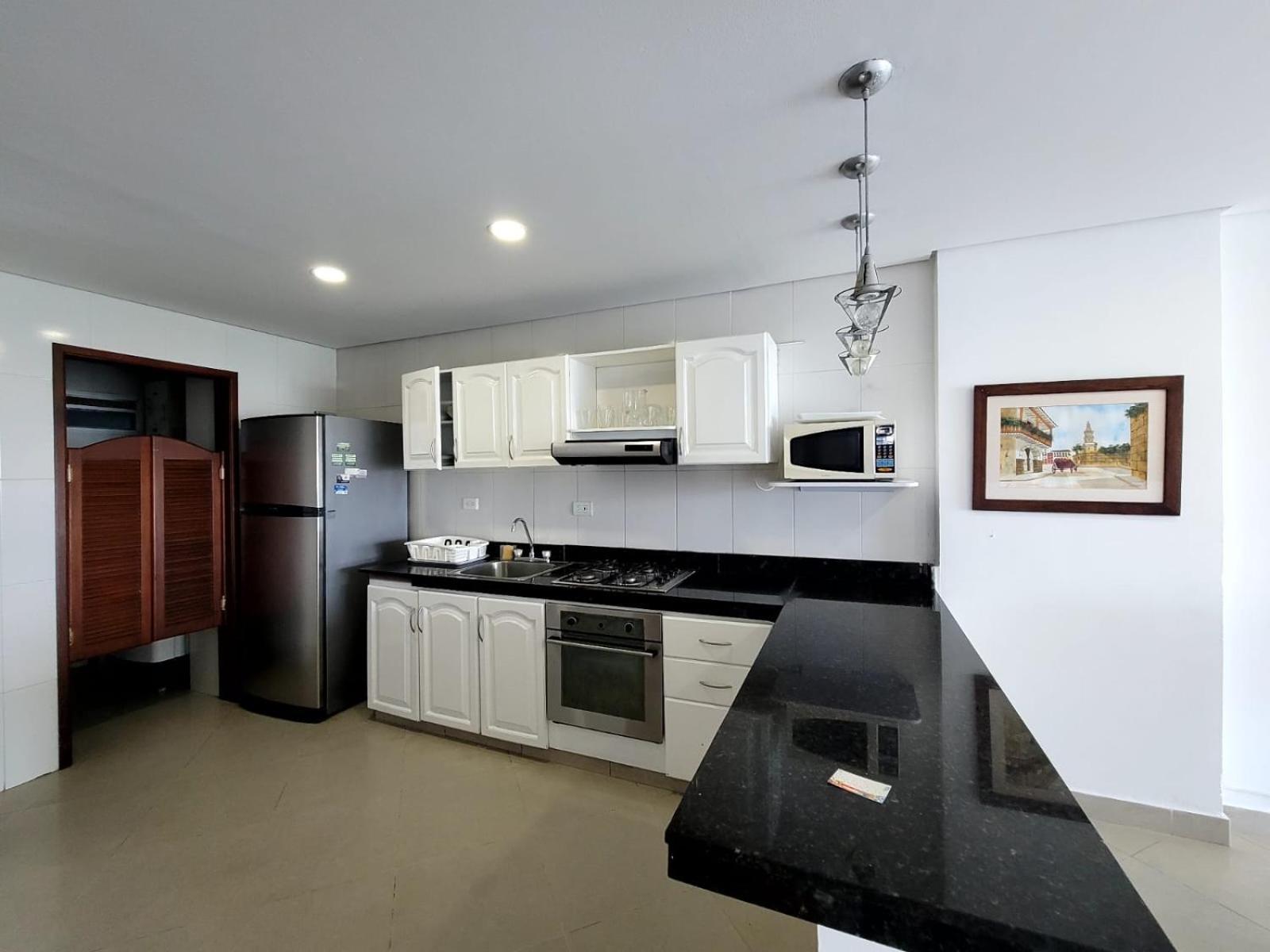 Live - Torres Del Cartagena