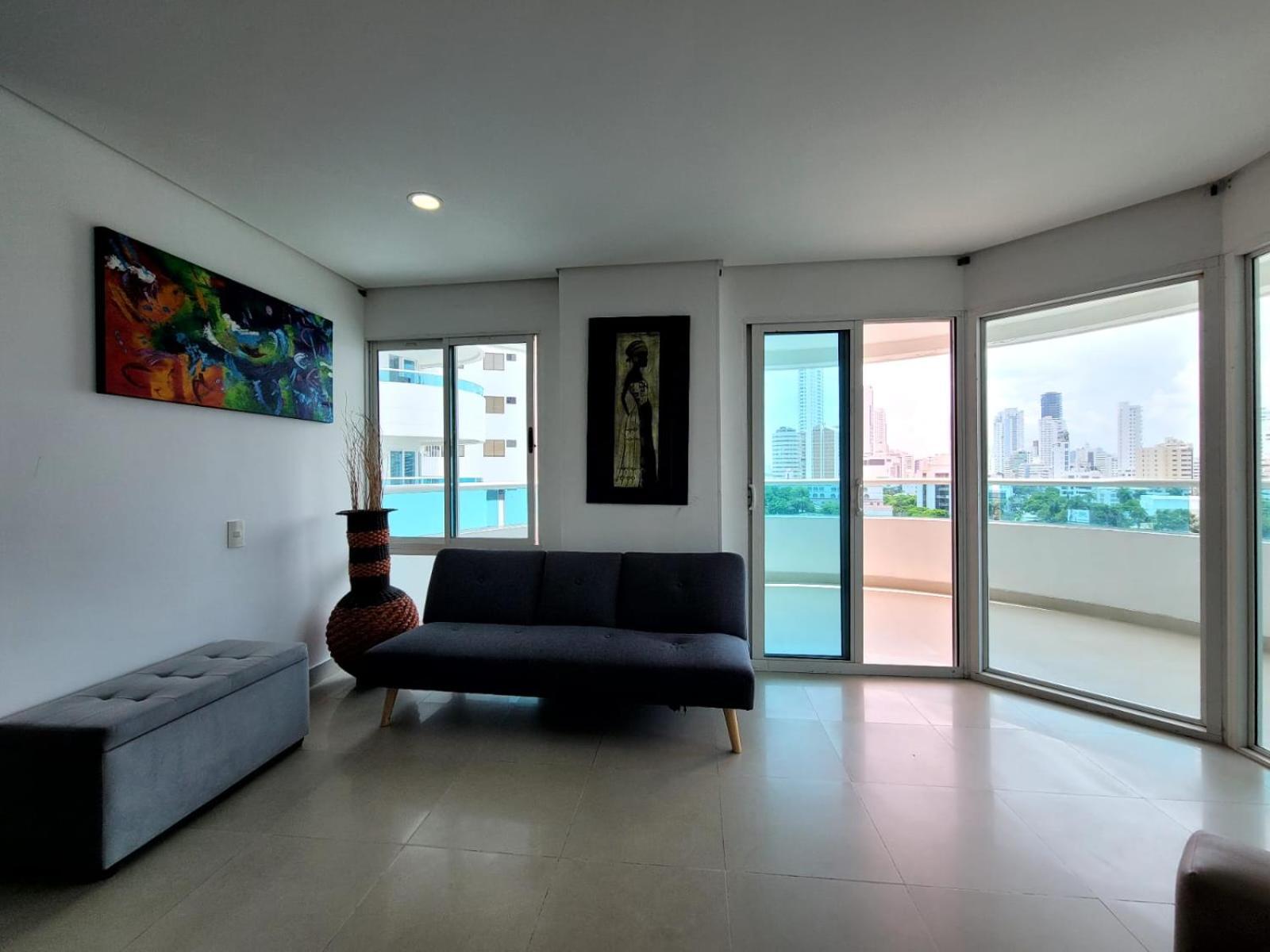 Live - Torres Del * Cartagena