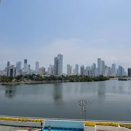 Apartahotel Live - Torres Del